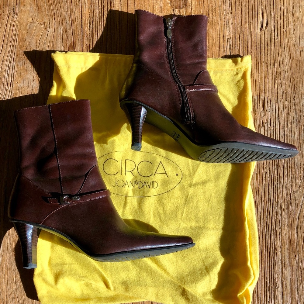 Circa Joan & David "CJ Sullivan" Brown Leather Ankle Boots US 7 1/2M